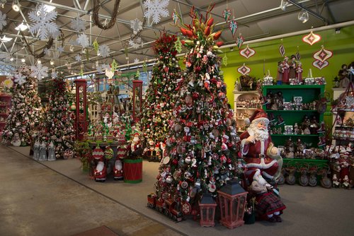 Christmas Wonderland | Indoor & Outdoor Christmas Decorations